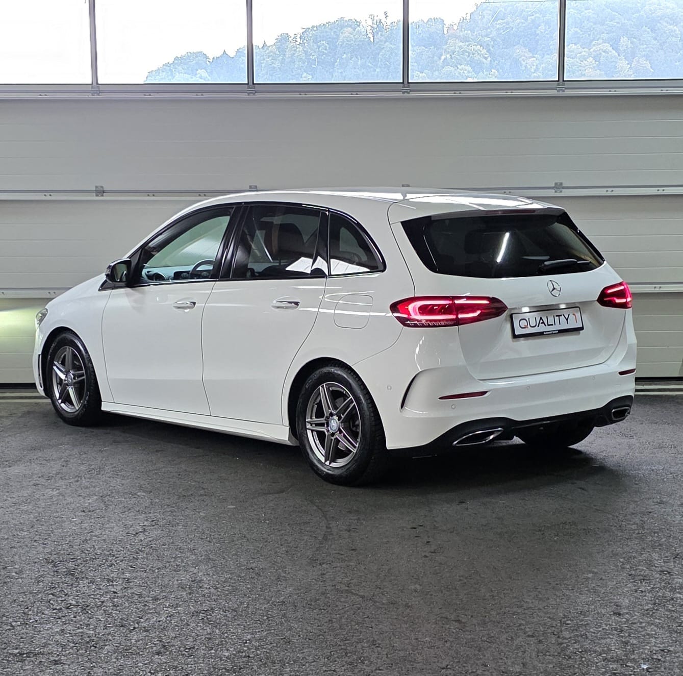 MERCEDES-BENZ B 180 AMG Line 7G-DCT *CH-Fahrzeug* FRISCH AB MFK: 10.11.25*-image-2