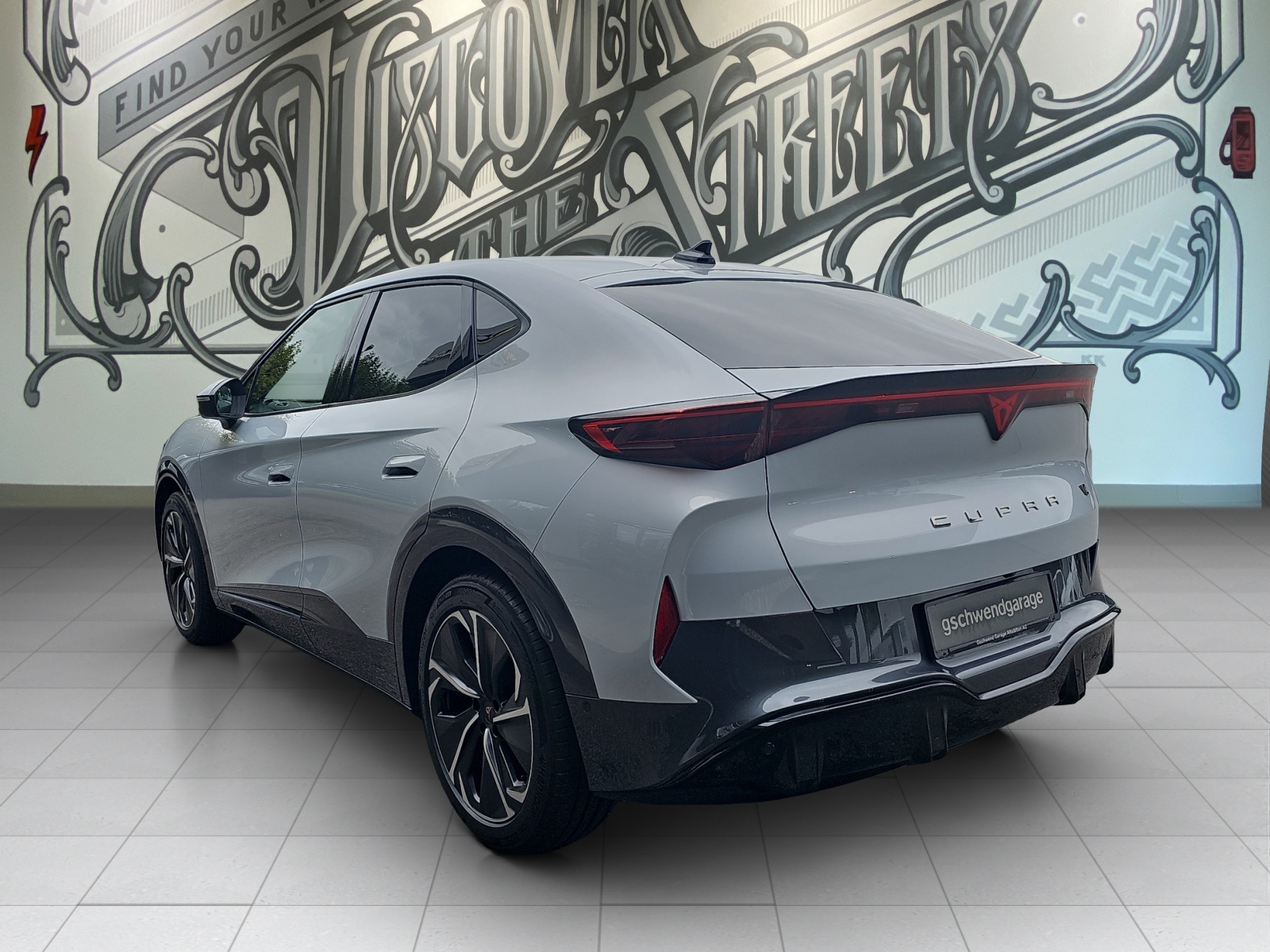 CUPRA Tavascan 77 kWh Edge 4D-image-4
