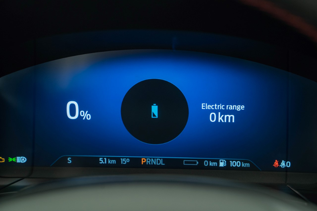 FORD Kuga 2.5 Plug-in Hybrid ST-Line X-image-13