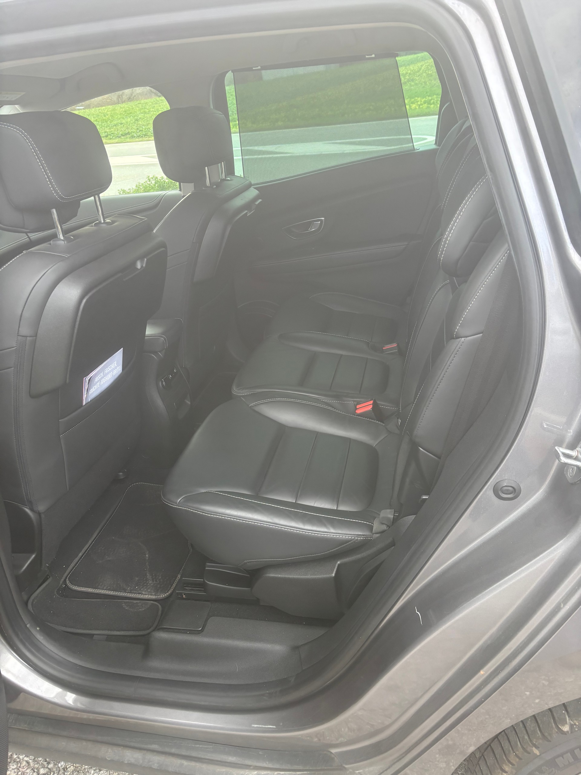 RENAULT Grand Scénic 1.8 dCi Initiale EDC-image-3