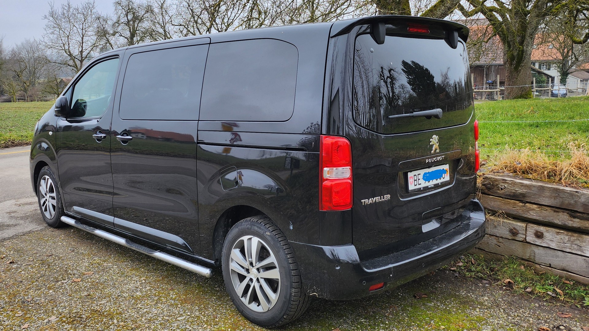 PEUGEOT Traveller 2.0 BlueHDi Allure Standard EAT-image-1