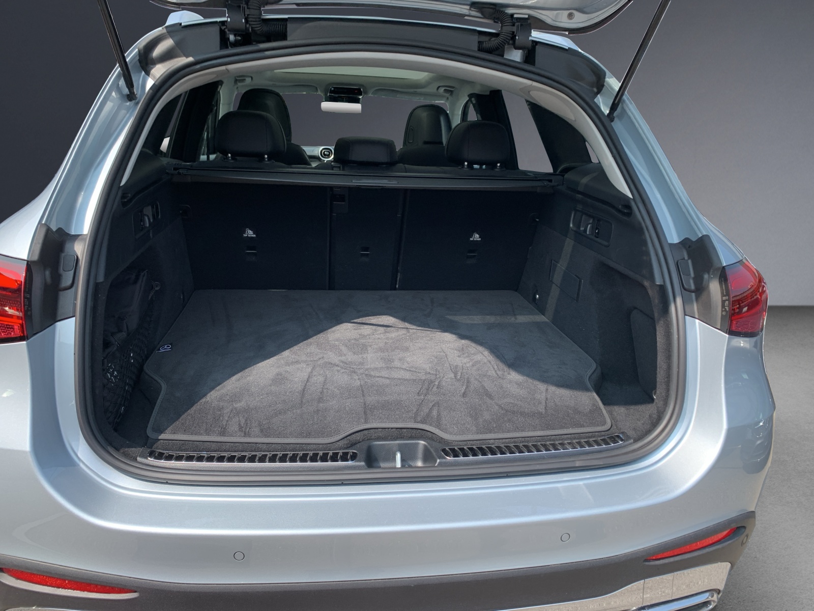 Image MERCEDES-BENZ GLC-300 GLC 300 e 4M 9G-Tronic