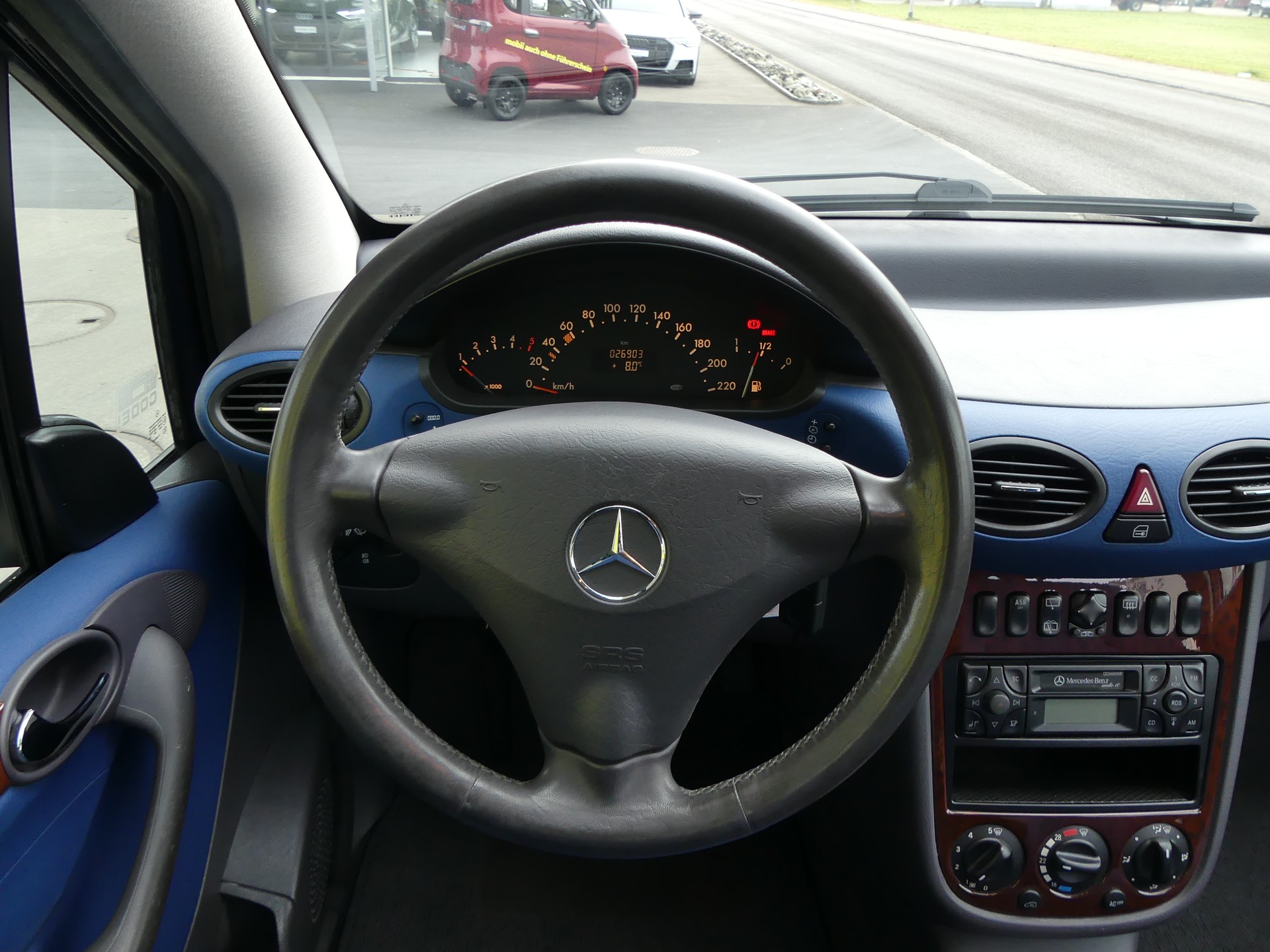 MERCEDES-BENZ A 160 CDI Elégance 45 Km/h-image-13