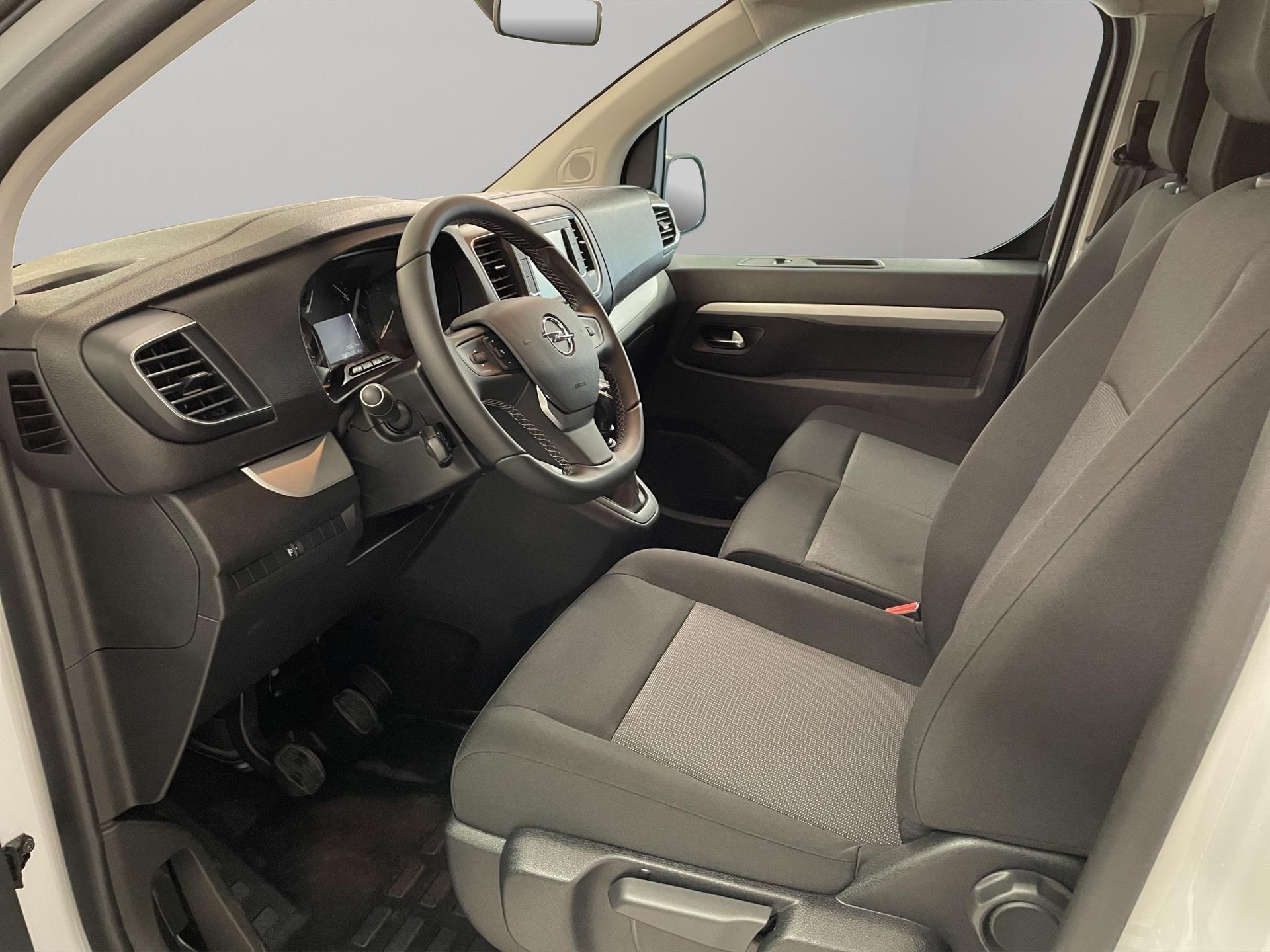 OPEL Vivaro Cargo 2.7 t M 1.5 D 102 S/S-image-2