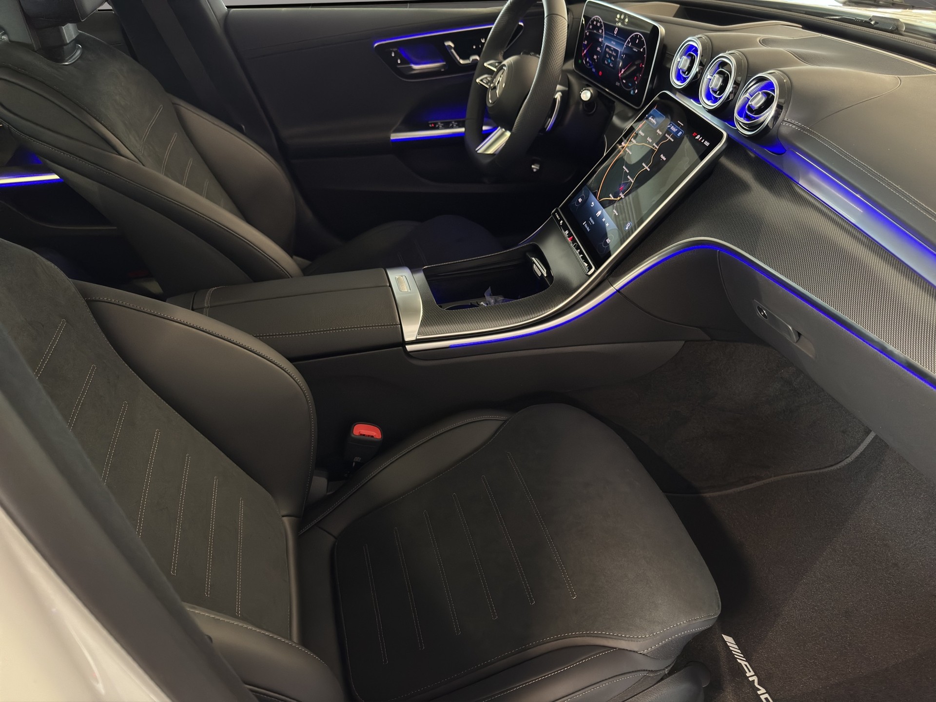 MERCEDES-BENZ C 220 d T 4 Matic Swiss Star-image-9