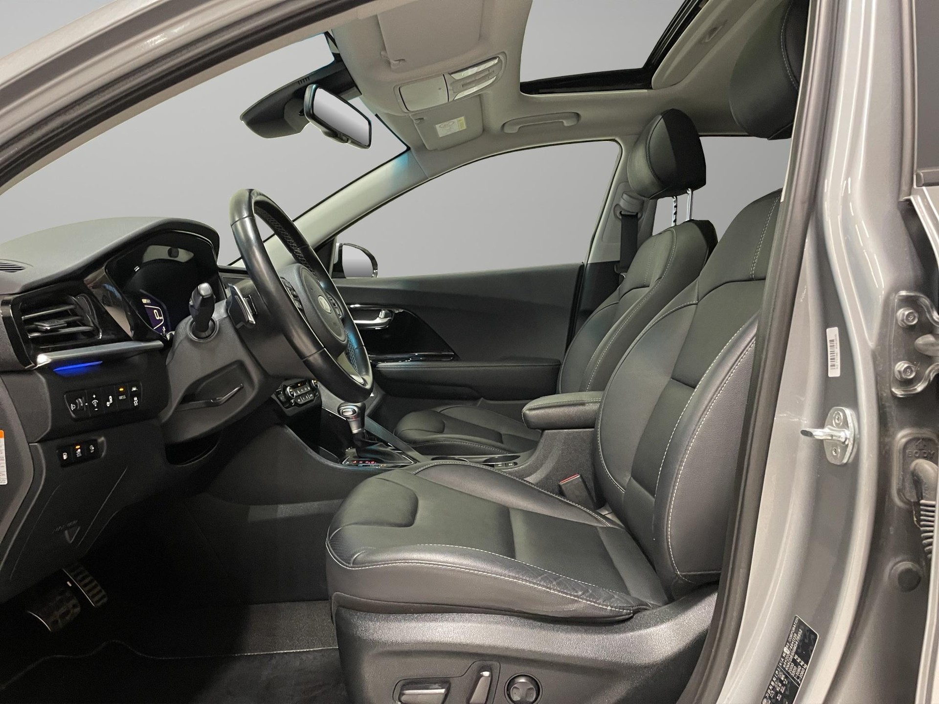 KIA Niro 1.6 GDi Plug-in Hybrid Style-image-3