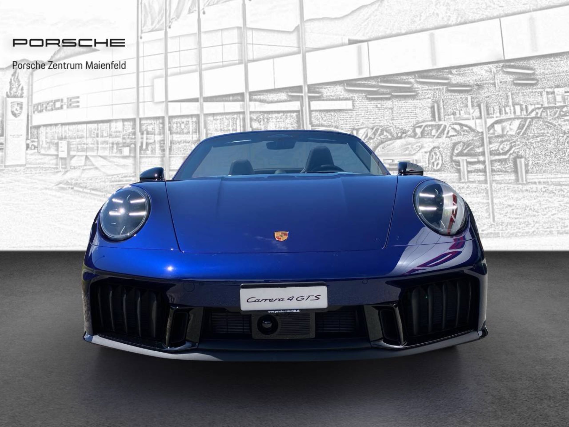 PORSCHE 911 Carrera 4 GTS Cabriolet-image-1