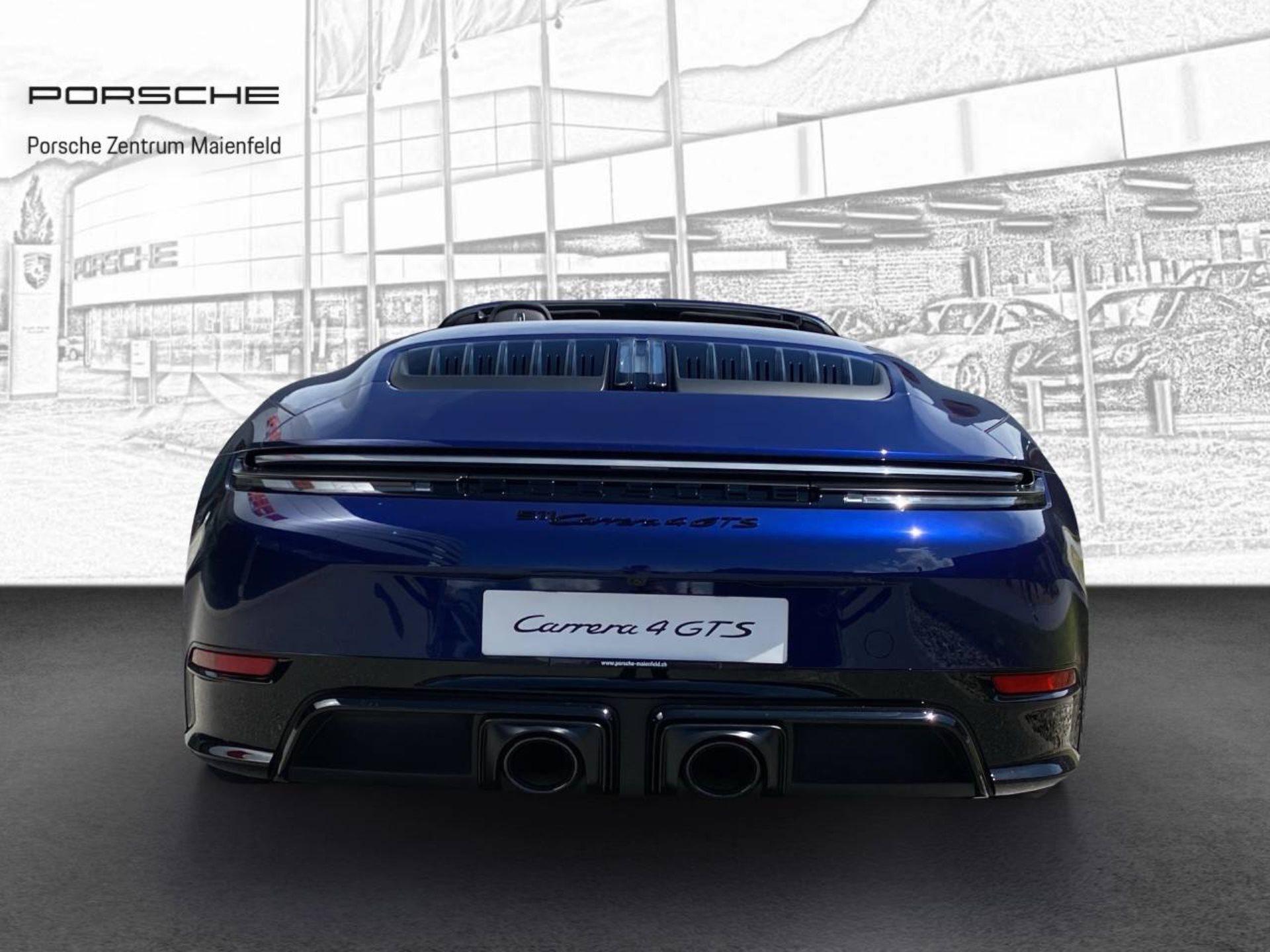 PORSCHE 911 Carrera 4 GTS Cabriolet-image-2