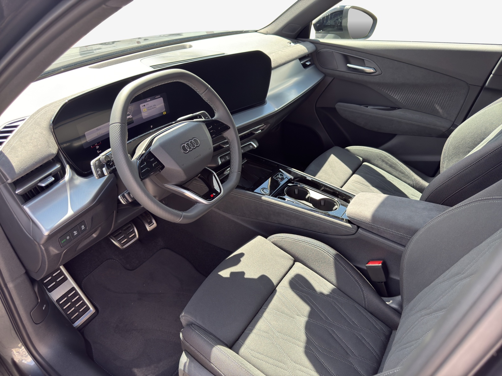 AUDI Q3 SUV 110 kW TFSI S tronic-image-9
