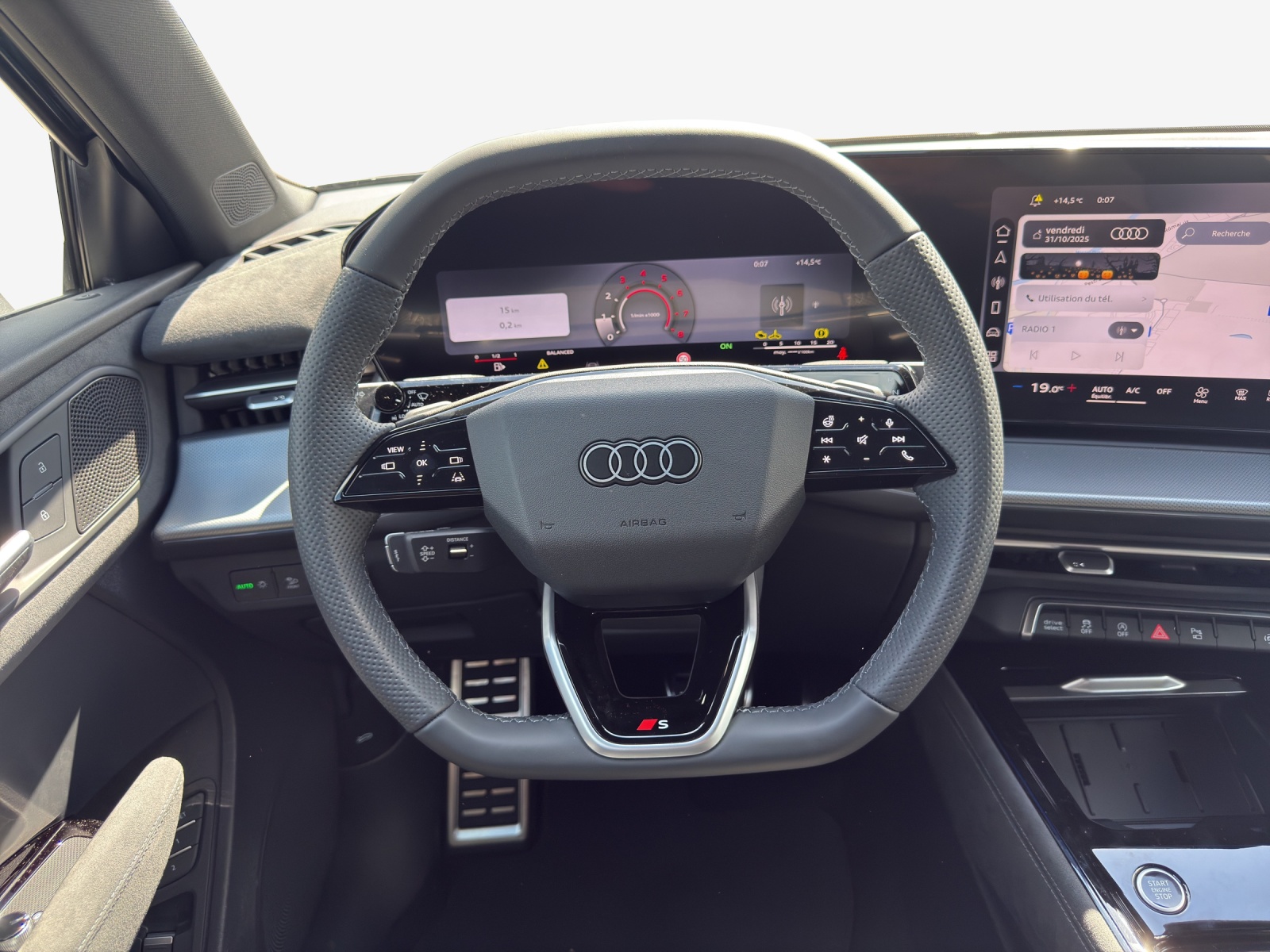AUDI Q3 SUV 110 kW TFSI S tronic-image-11