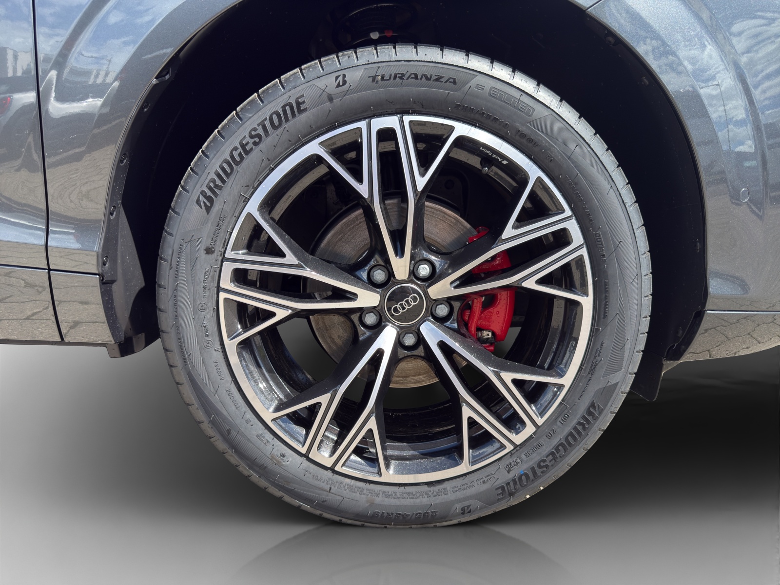 AUDI Q3 SUV 110 kW TFSI S tronic-image-14