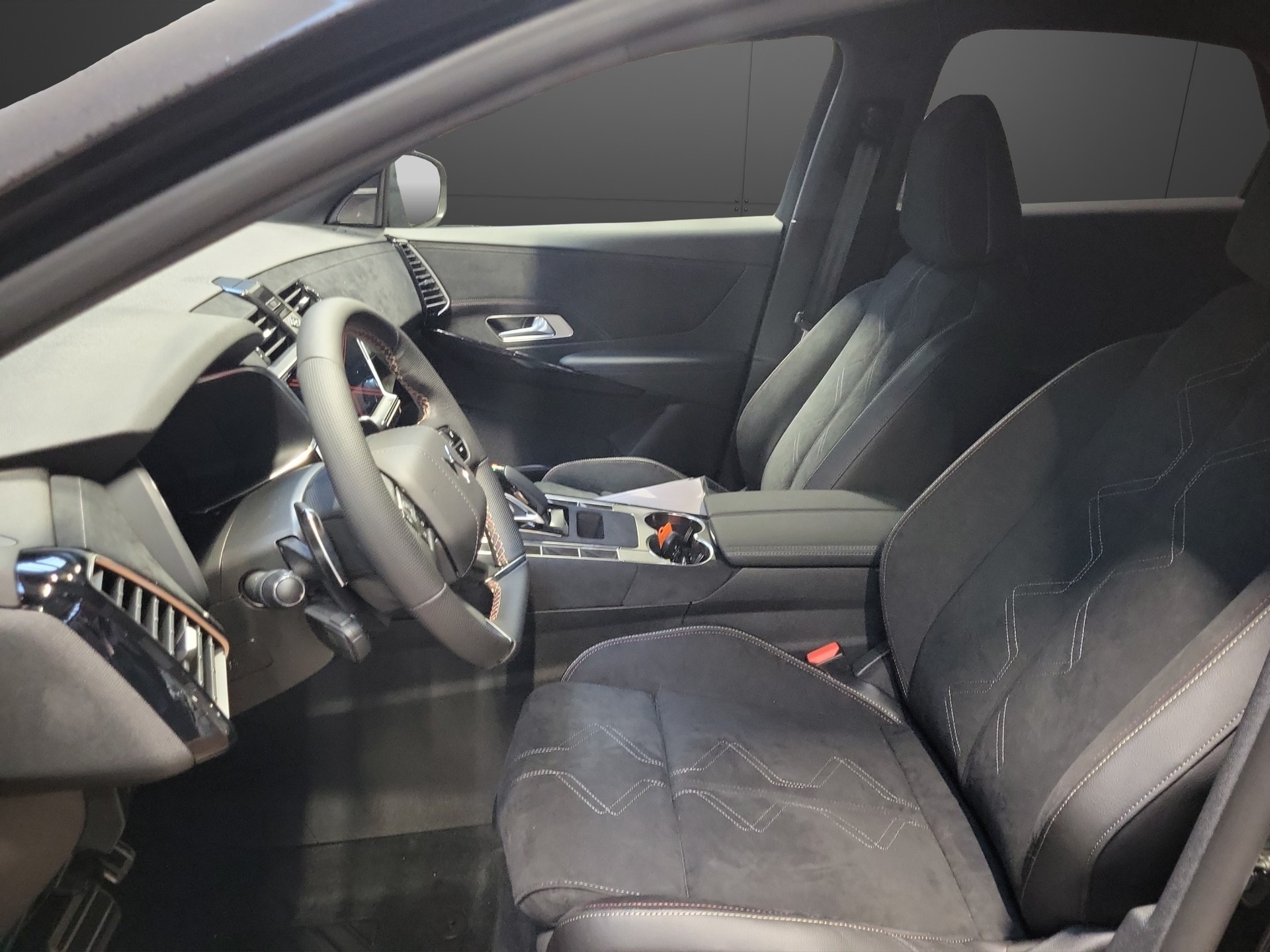 DS AUTOMOBILES DS7 E-Tense 4x4 Ligne Noire-image-4