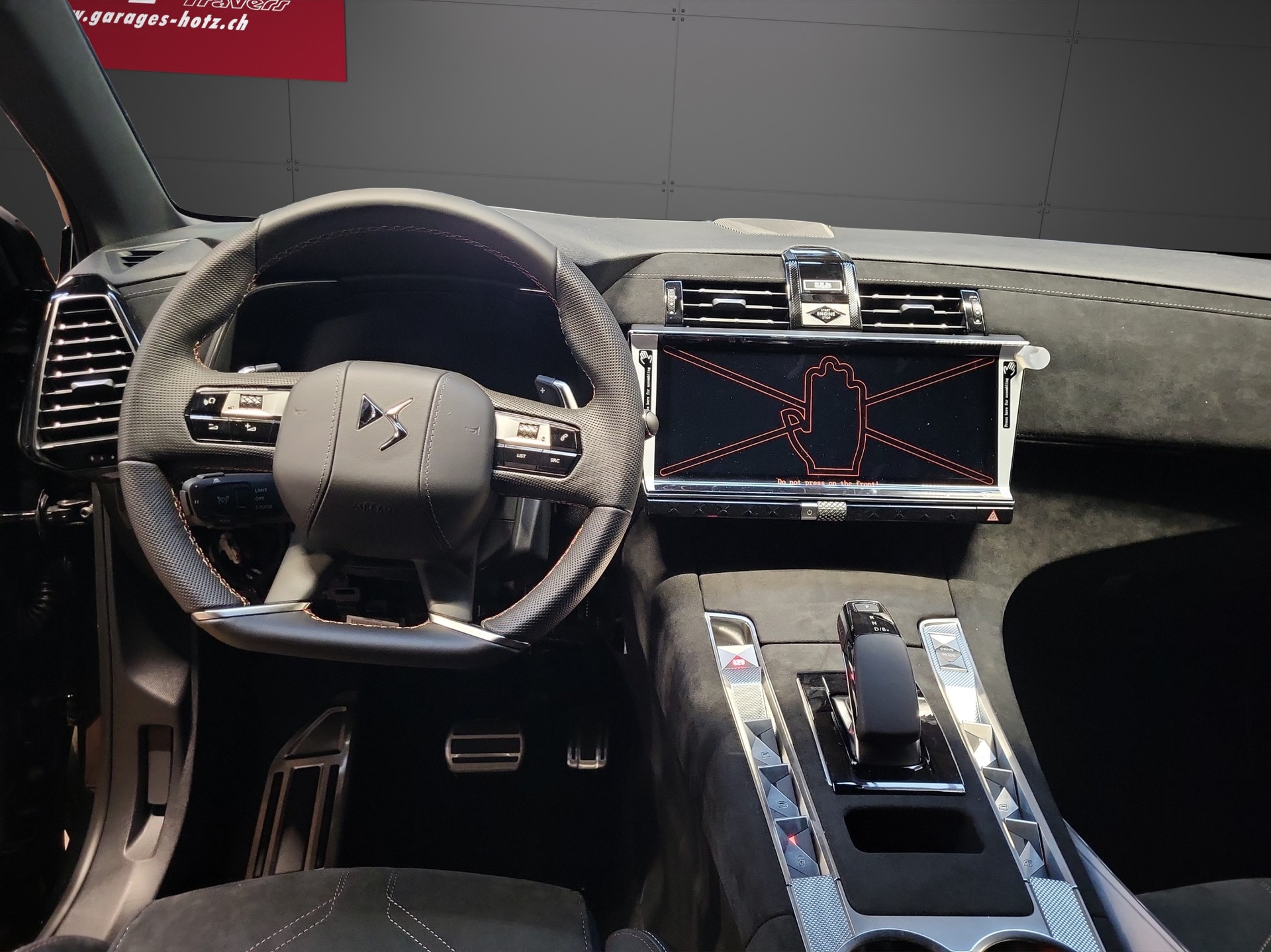 DS AUTOMOBILES DS7 E-Tense 4x4 Ligne Noire-image-6
