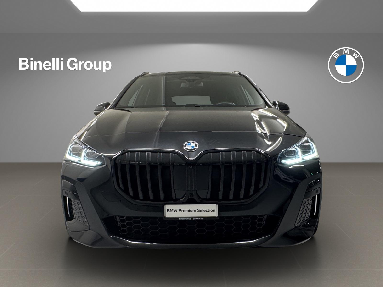 BMW 218i Active Tourer-image-7