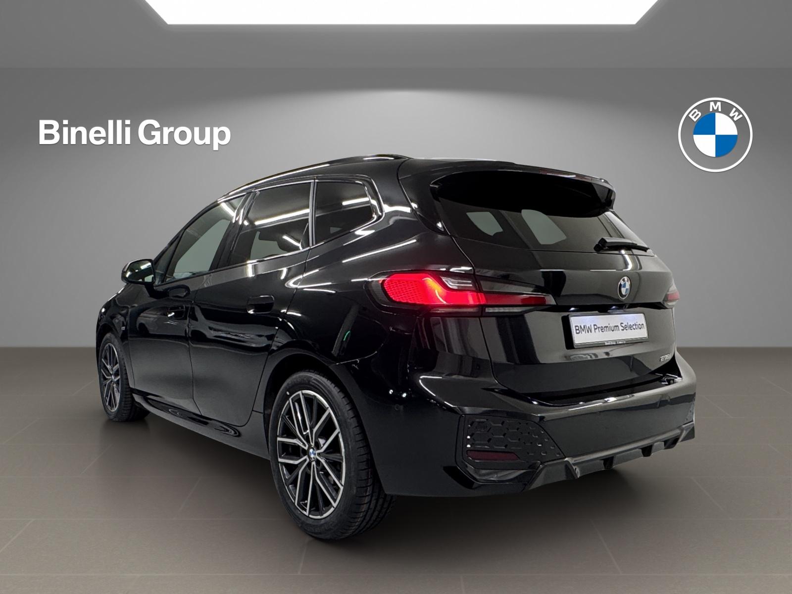 BMW 218i Active Tourer-image-2
