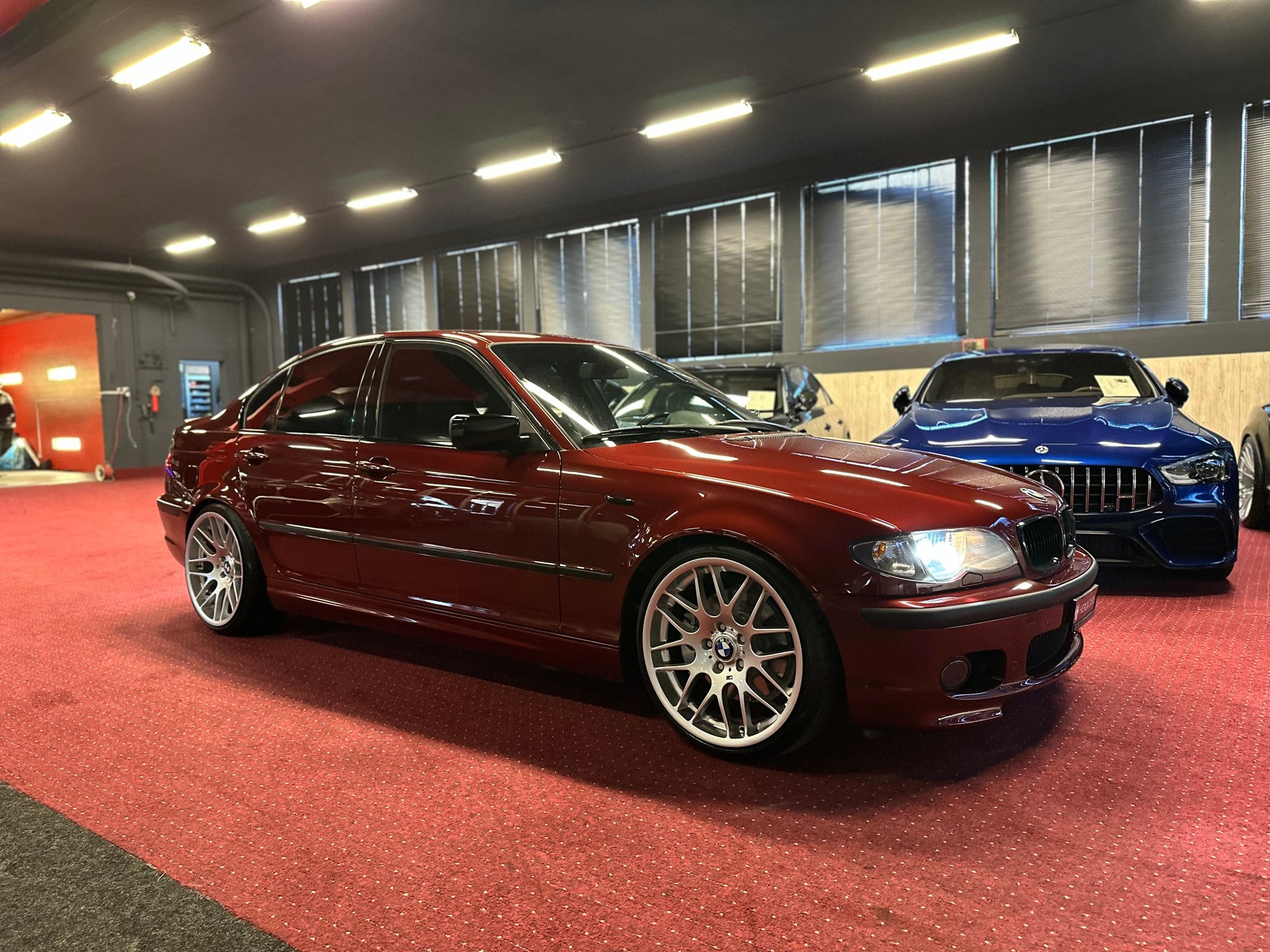 BMW 330xi / Schaltgetriebe / M-Sport Paket / Neu Lackiert / Frisch ab ü4000,- CHF Service-image-3