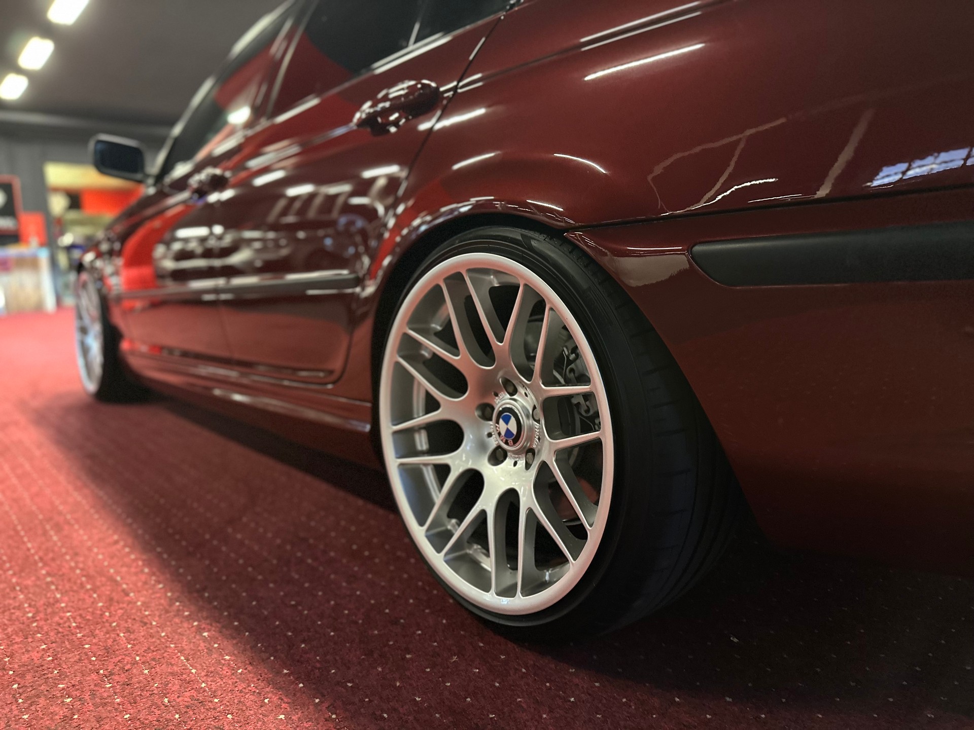 BMW 330xi / Schaltgetriebe / M-Sport Paket / Neu Lackiert / Frisch ab ü4000,- CHF Service-image-11