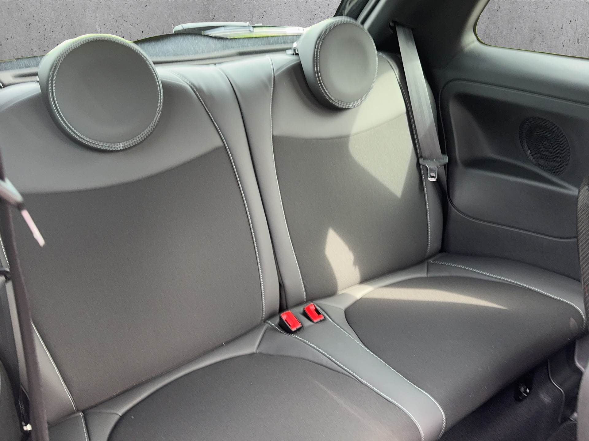 FIAT 695 Abarth 1.4 T-Jet 180 75 Anniversari-image-12