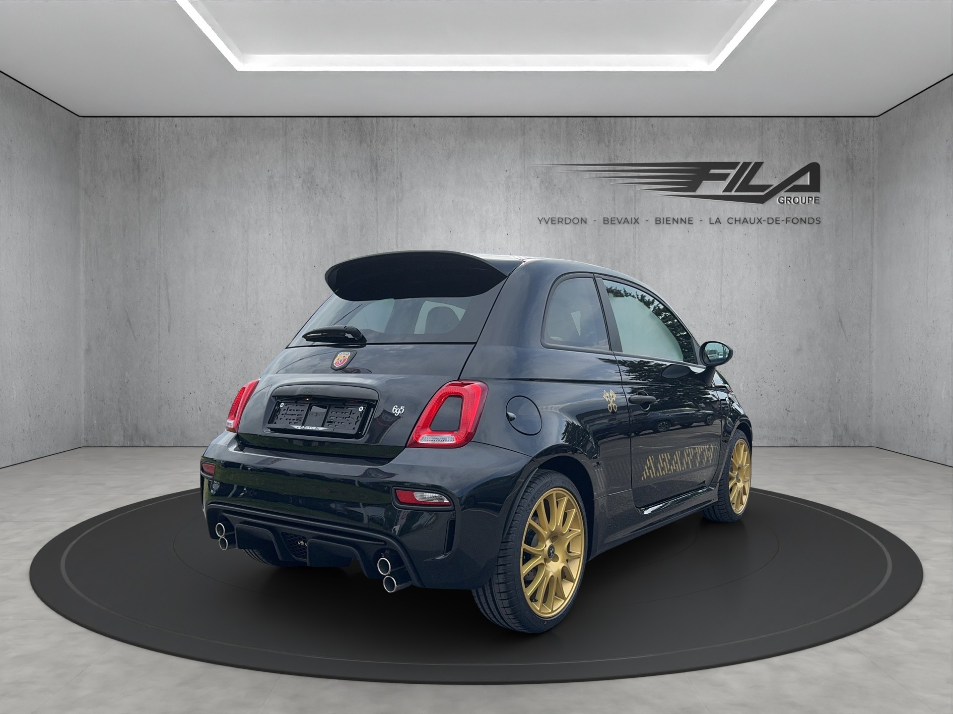 FIAT 695 Abarth 1.4 T-Jet 180 75 Anniversari-image-4