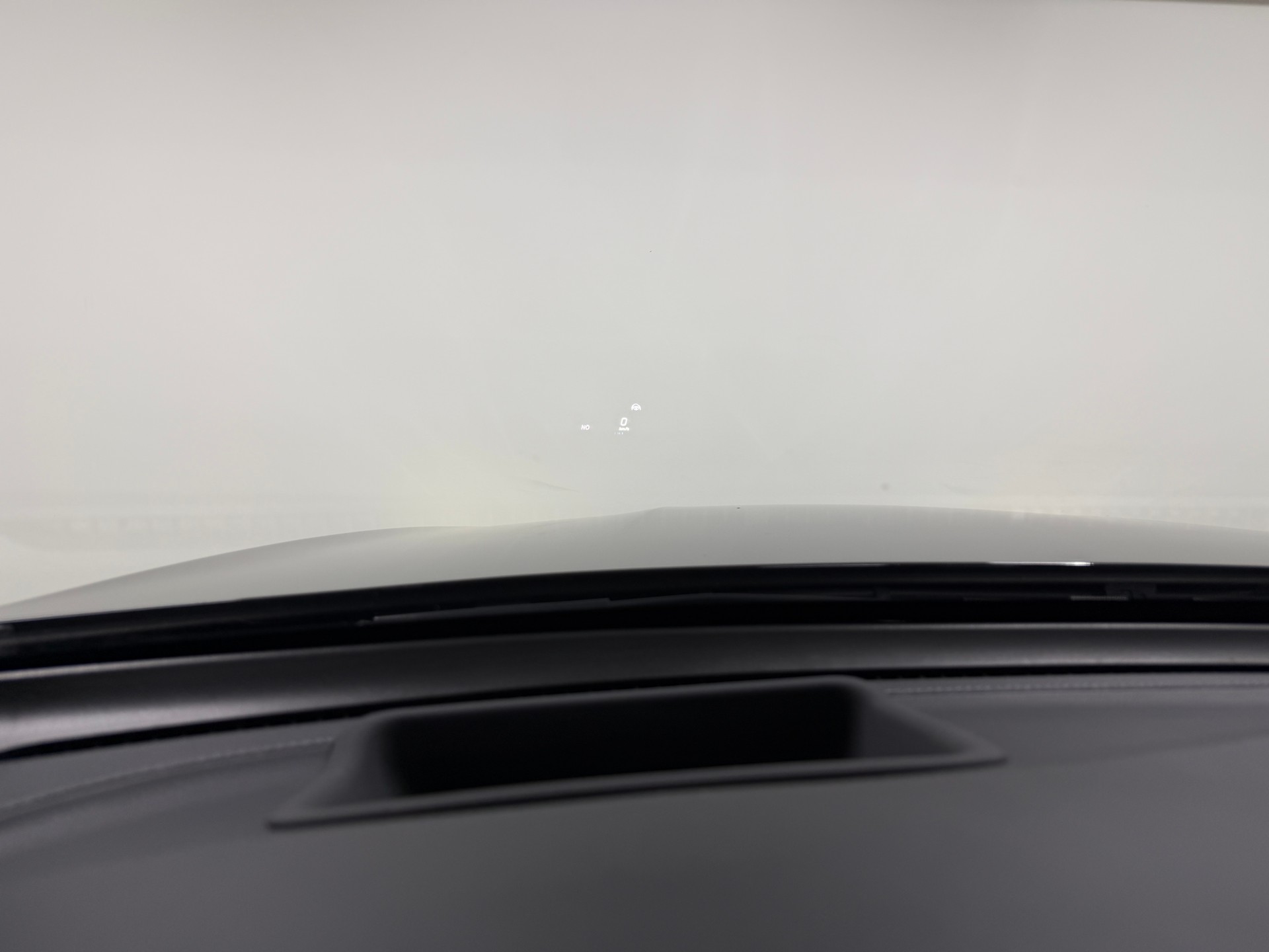 MERCEDES-BENZ GLC Coupé 300 AMG Line 258PS Obsidianschwarz 4Matic 9G-Tronic / Panoramadach / 360° Kamera / Leder / Head-Up-Display / Keyless /-image-18