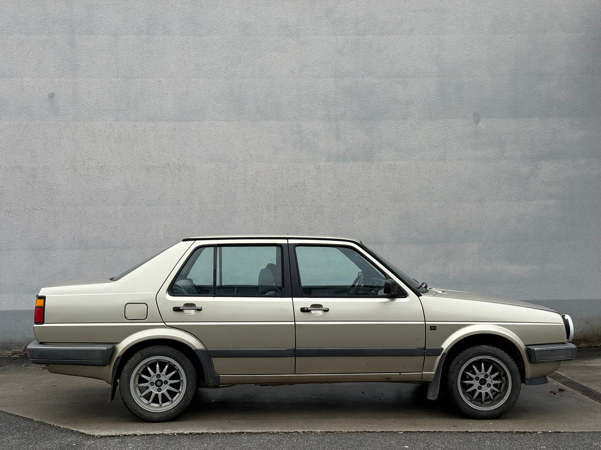 VW Jetta 1800 GL-image-6