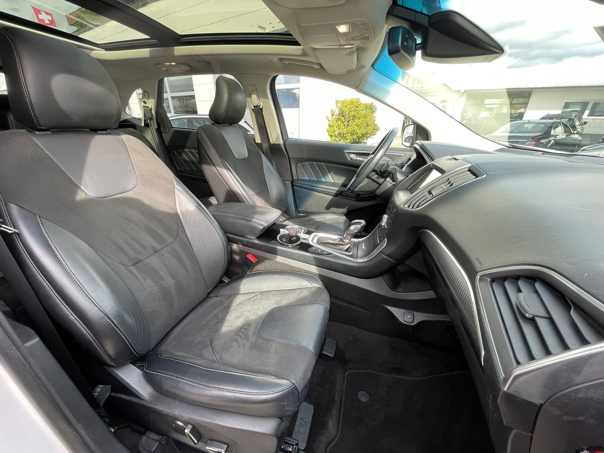 FORD Edge 2.0 TDCi Sport 4WD PowerShift-image-11