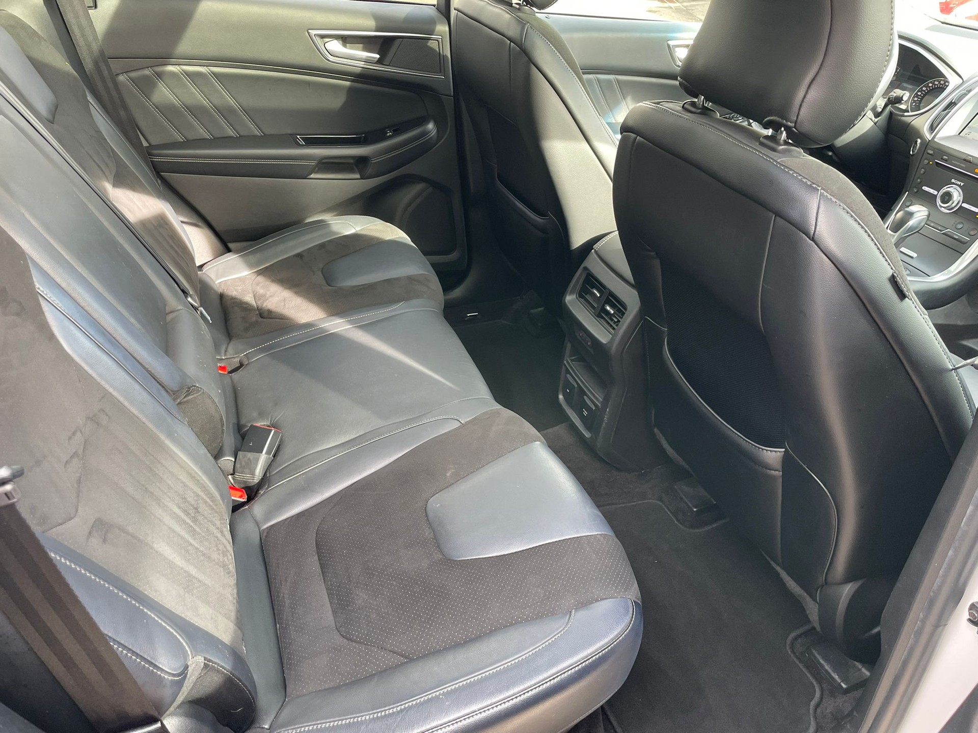 FORD Edge 2.0 TDCi Sport 4WD PowerShift-image-12