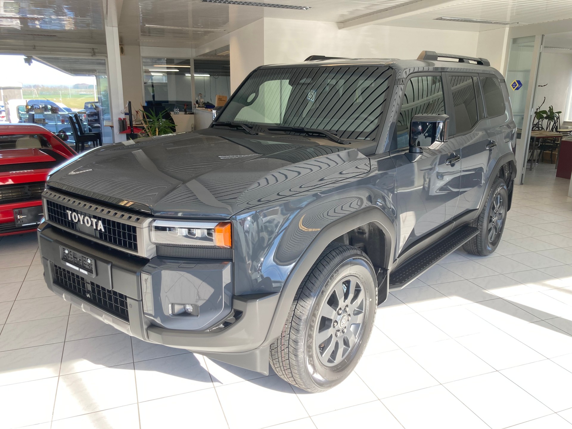 TOYOTA Land Cruiser 2.8TD Style-image-0