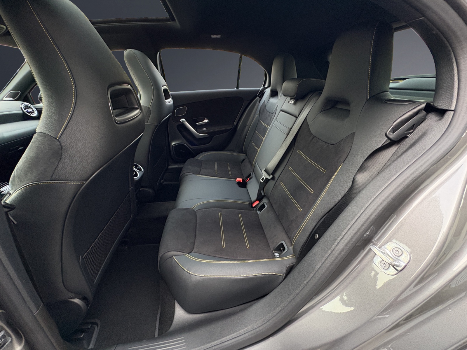 MERCEDES-BENZ A AMG 45 S 4Matic+ 8G-DCT-image-13