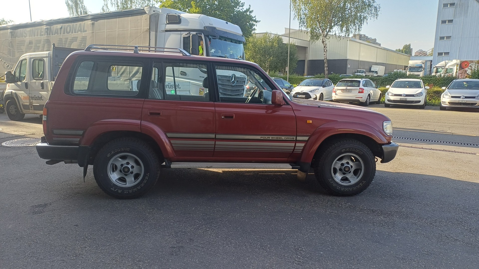 TOYOTA FZJ80L VX Super Saloon-image-2