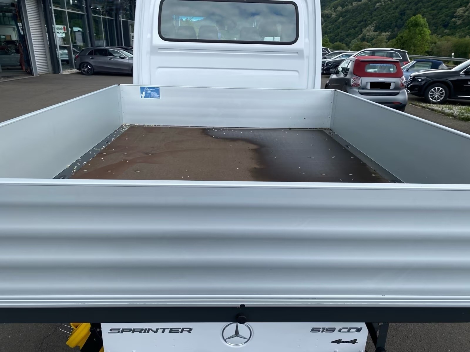 MERCEDES-BENZ Sprinter 519 CDI Standard 9G-TRONIC 4x4-image-2
