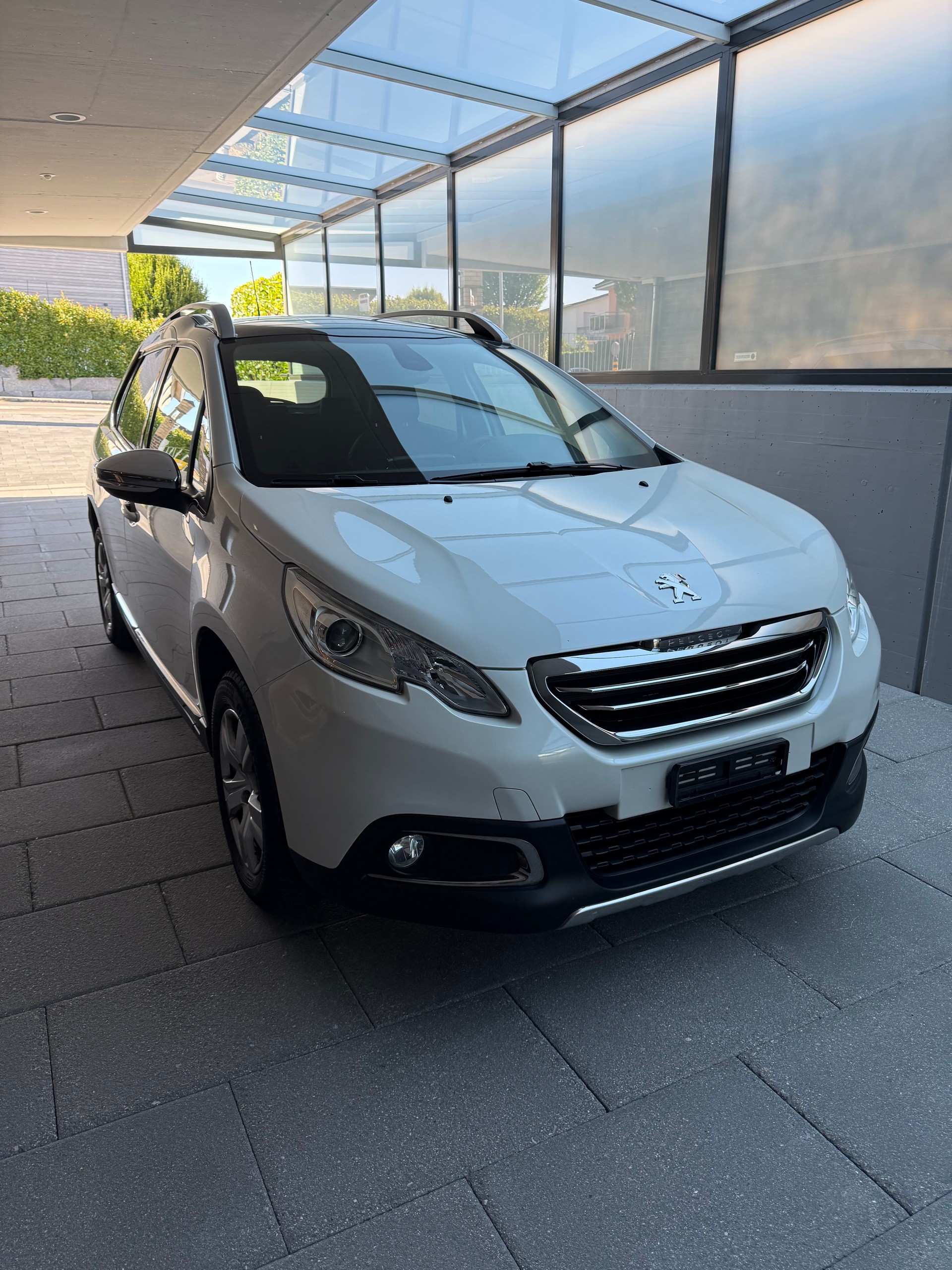 PEUGEOT 2008 1.2 VTI Active