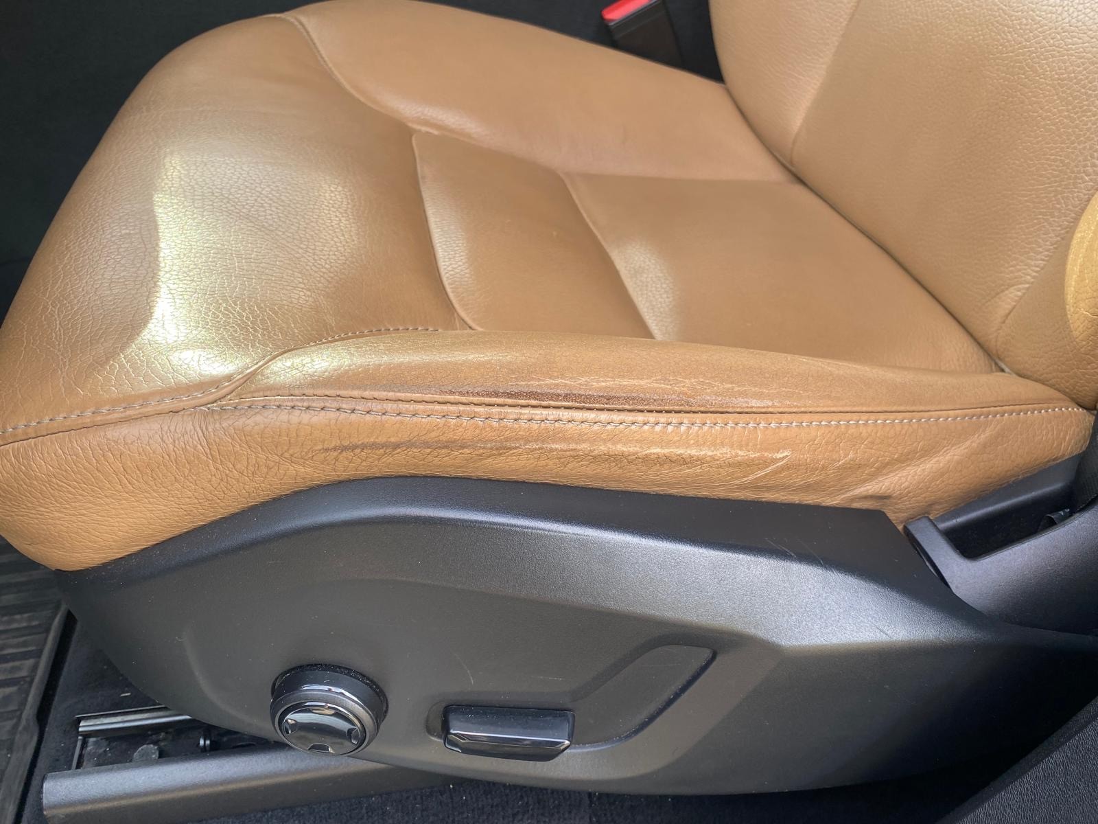 VOLVO XC90 D5 AWD Inscription Geartronic-image-9
