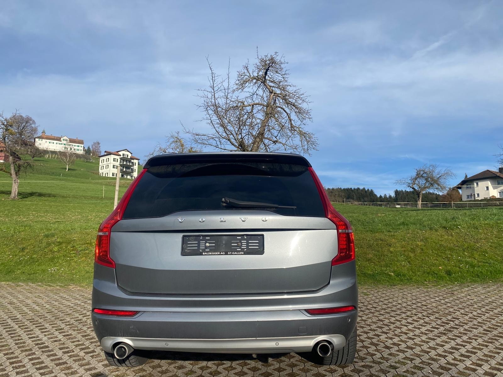 VOLVO XC90 D5 AWD Inscription Geartronic-image-7