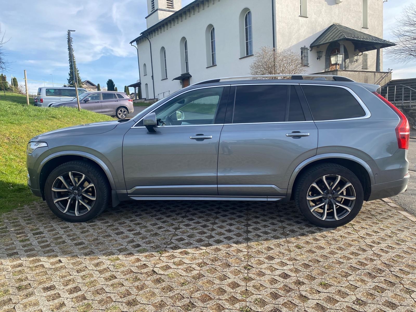 VOLVO XC90 D5 AWD Inscription Geartronic-image-3