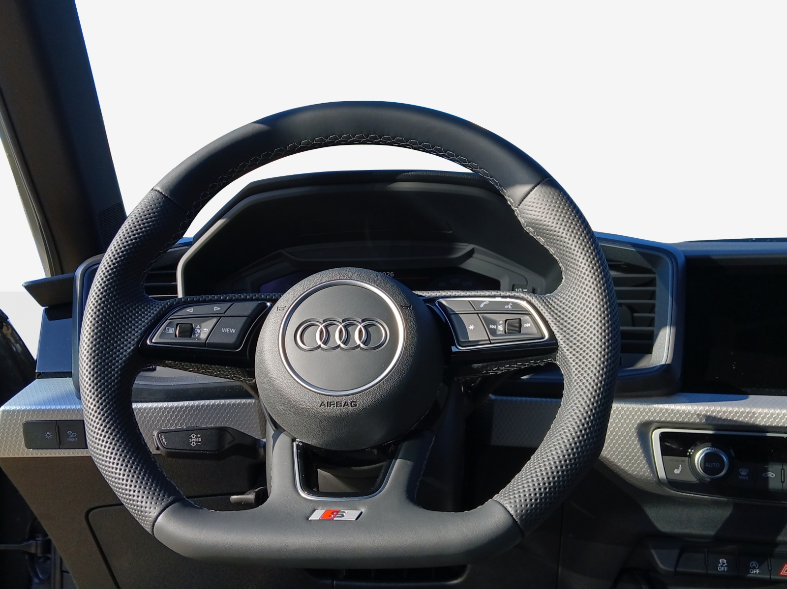 AUDI A1 Sportback 30 TFSI Attraction S-tronic-image-9
