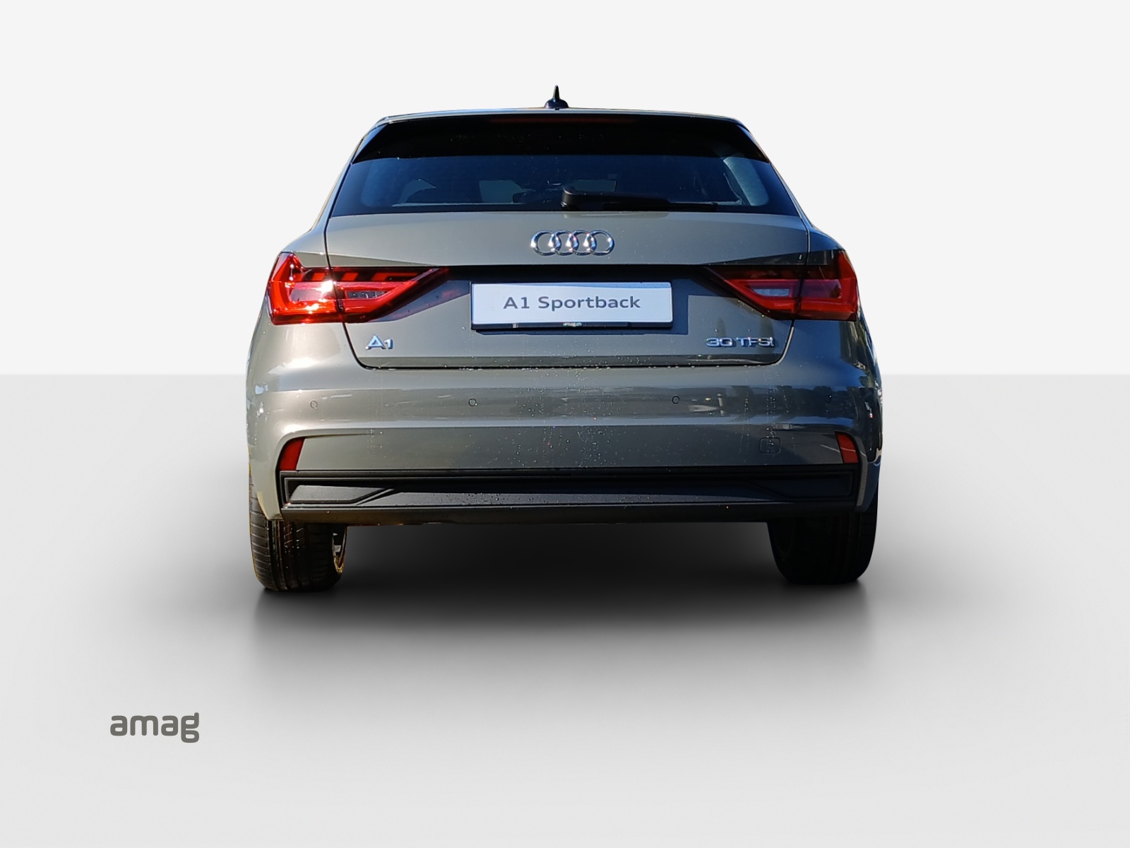 AUDI A1 Sportback 30 TFSI Attraction S-tronic-image-2