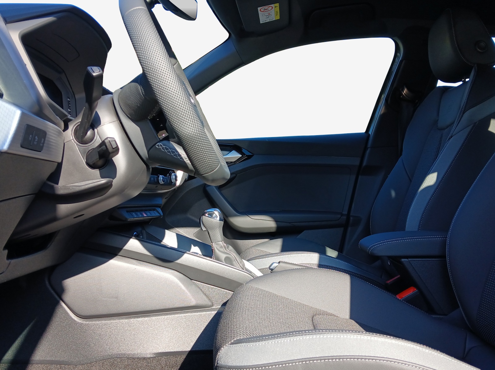 AUDI A1 Sportback 30 TFSI Attraction S-tronic-image-6