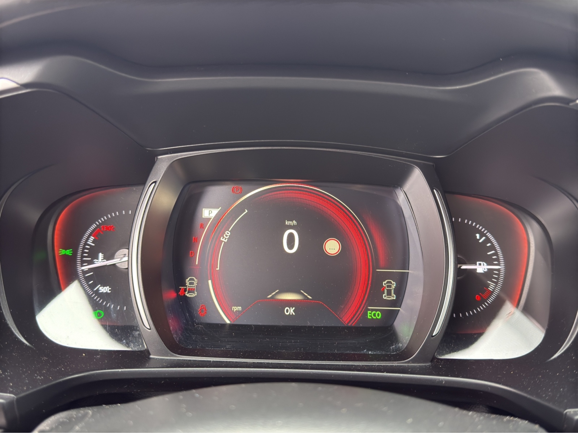 RENAULT Koleos 1.3 TCe 160 Initiale EDC-image-8
