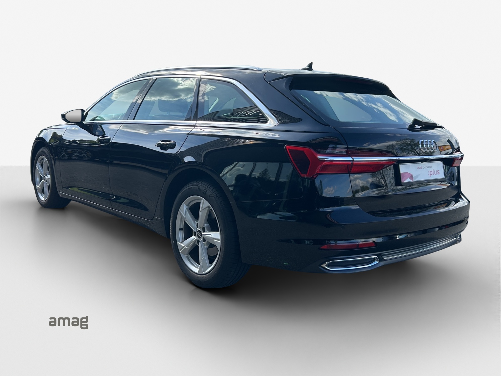 AUDI A6 Avant 40 TDI Sport Attraction S-tronic-image-2