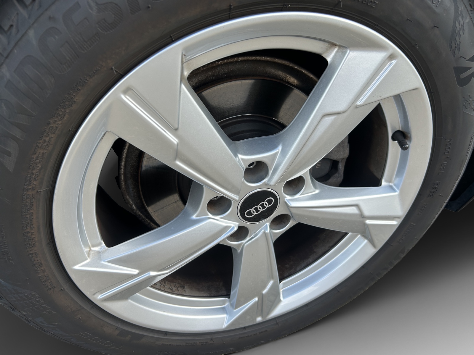 AUDI A6 Avant 40 TDI Sport Attraction S-tronic-image-13