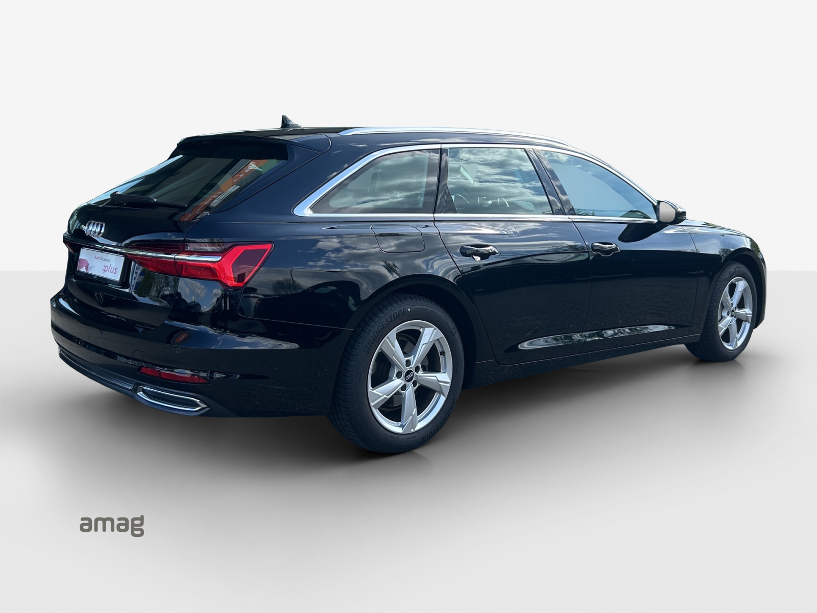 AUDI A6 Avant 40 TDI Sport Attraction S-tronic-image-4