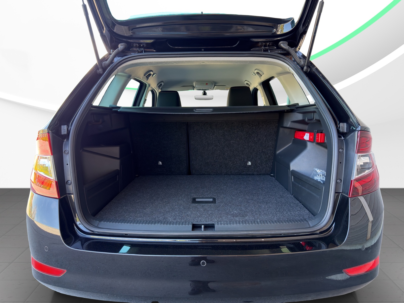 SKODA Fabia Combi 1.0 TSI Clever DSG-image-14