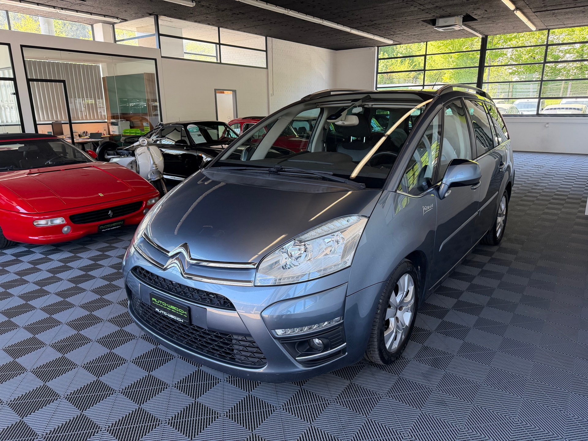 CITROEN Grand C4 Picasso 1.6i 16V Turbo Exclusive BMP6-image-5