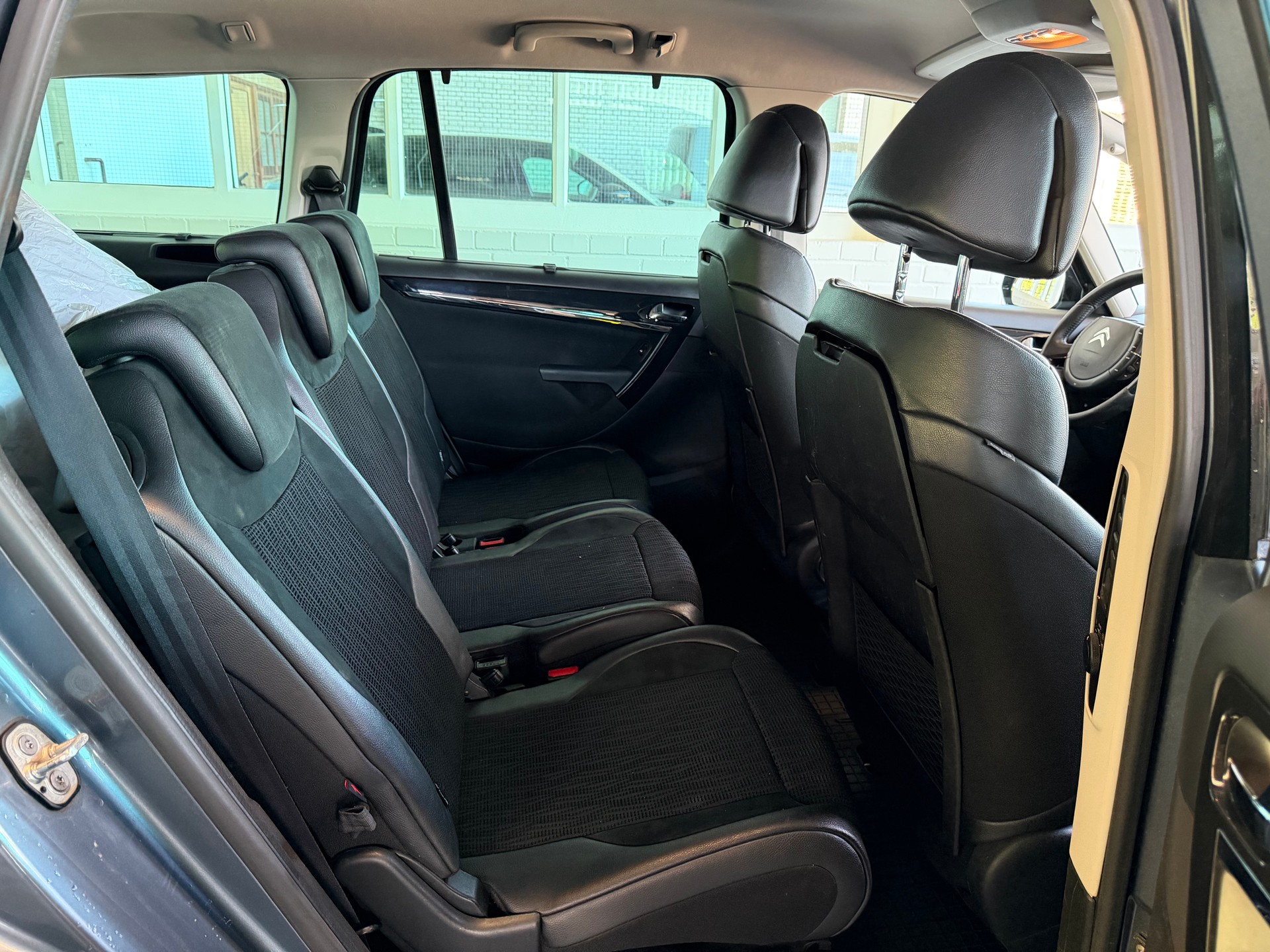CITROEN Grand C4 Picasso 1.6i 16V Turbo Exclusive BMP6-image-10