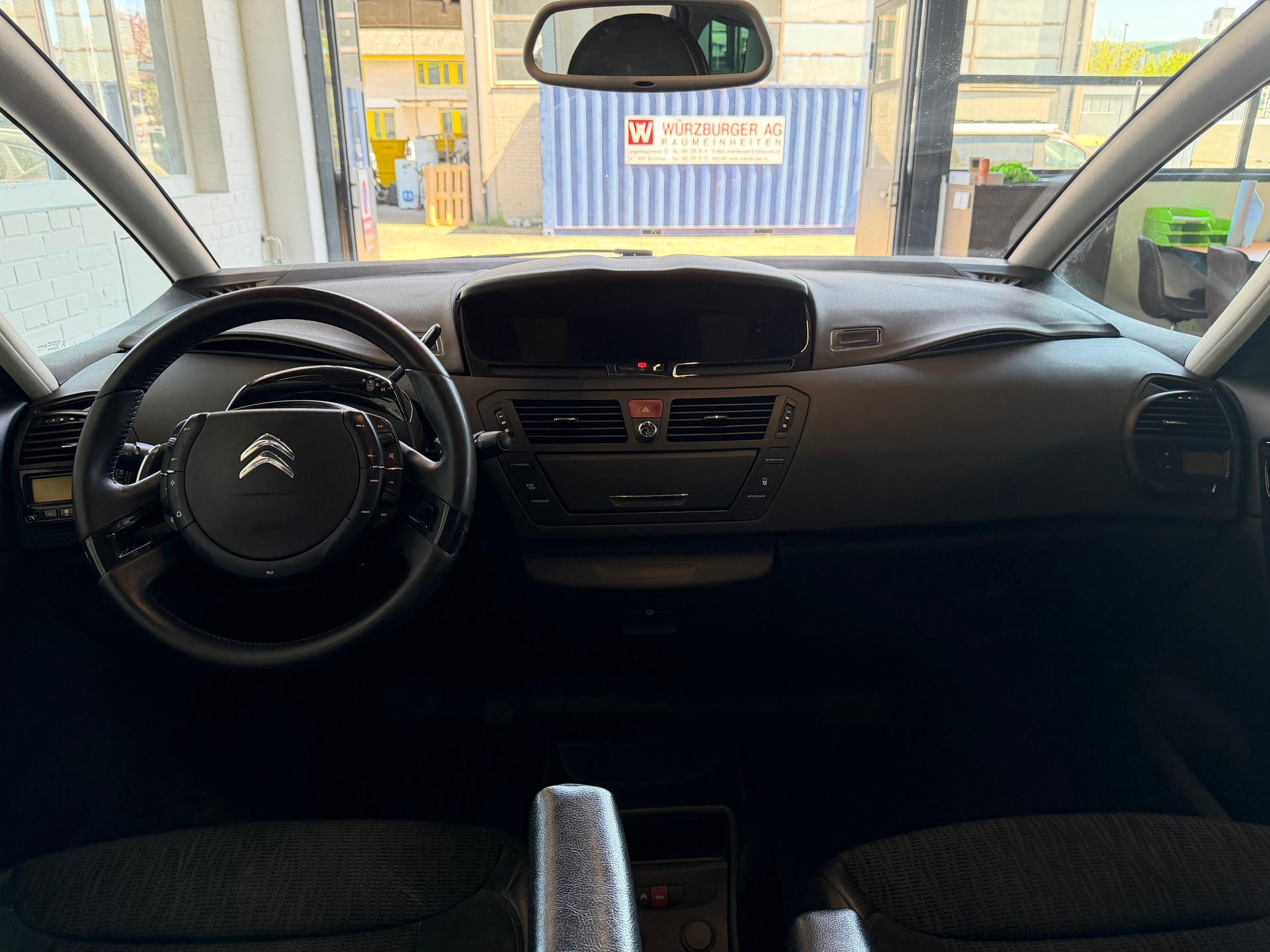 CITROEN Grand C4 Picasso 1.6i 16V Turbo Exclusive BMP6-image-9