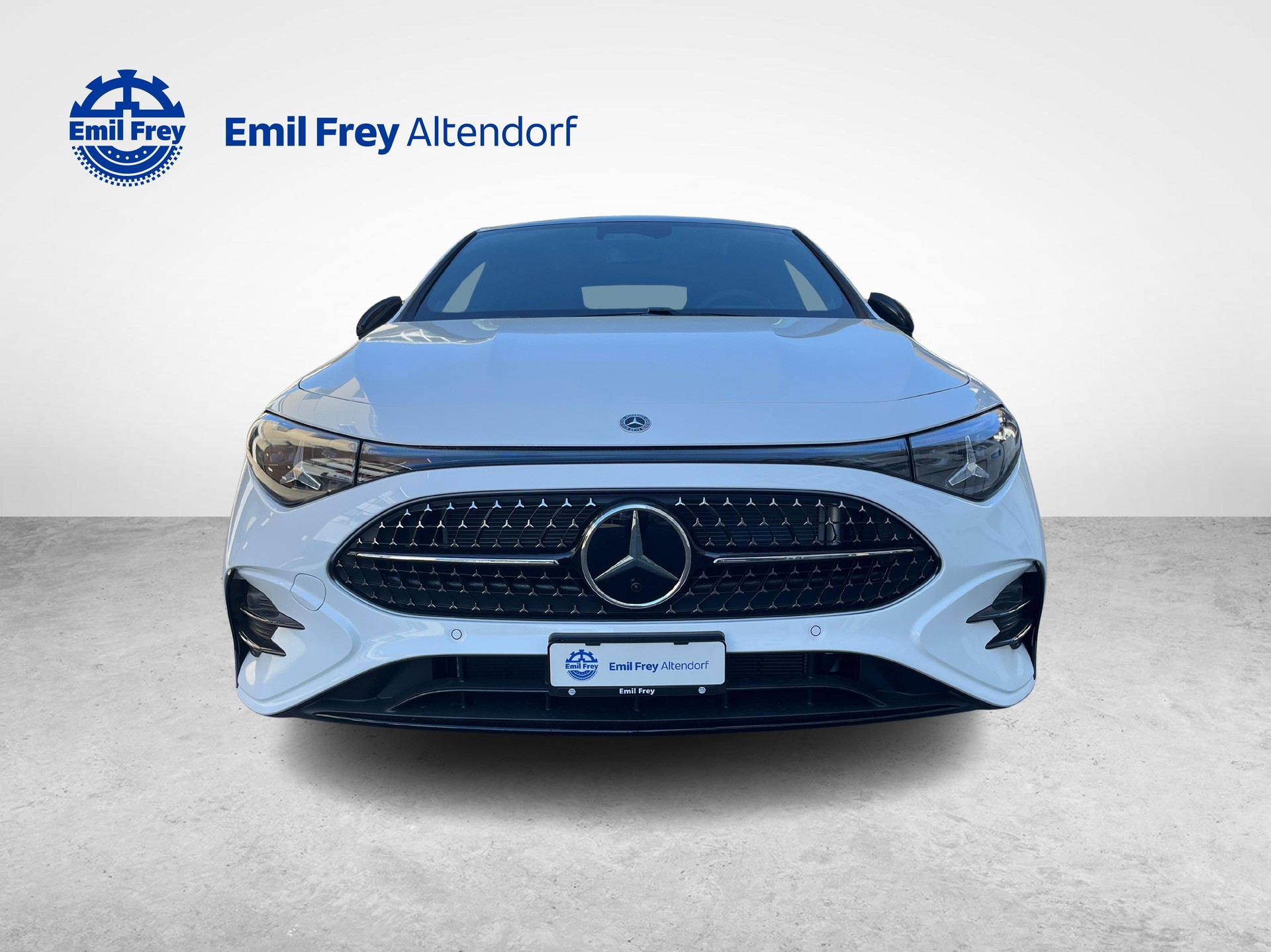 MERCEDES-BENZ CLA 220 4MATIC AMG Line-image-8