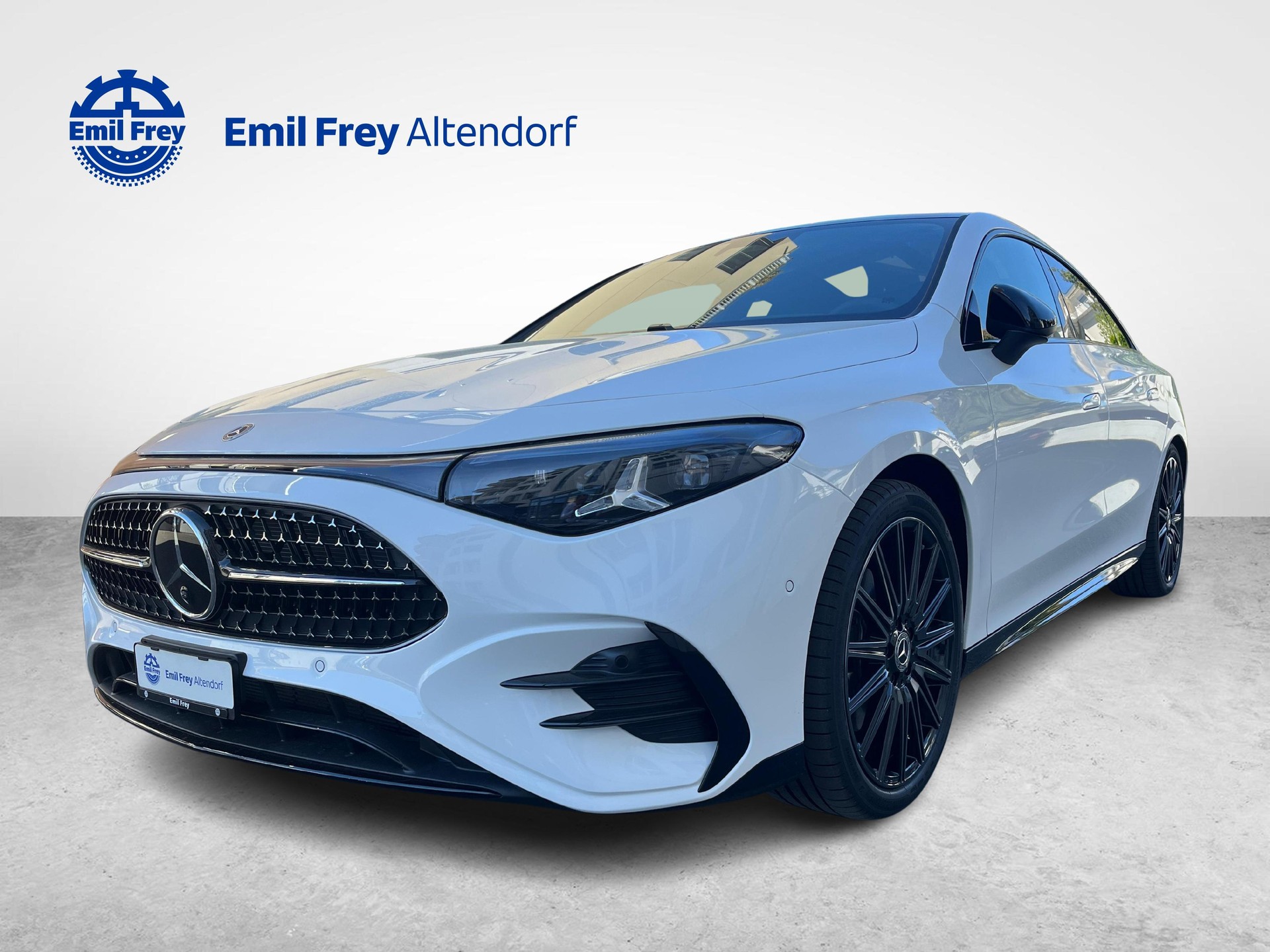 MERCEDES-BENZ CLA 220 4MATIC AMG Line
