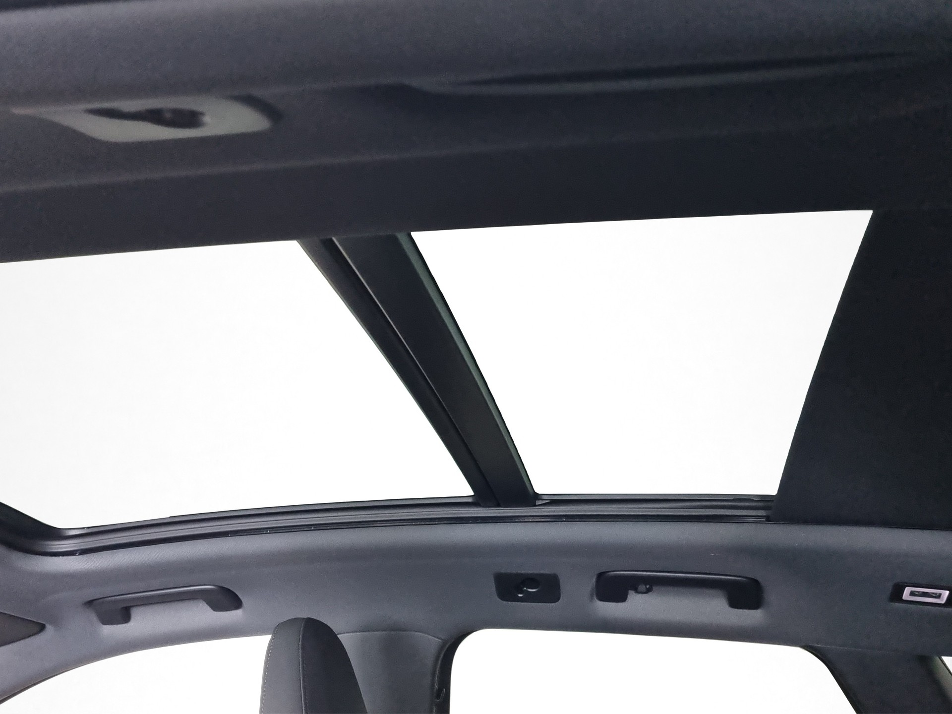 AUDI Q5 SUV 2.0 TDI quattro S-Tronic-image-13