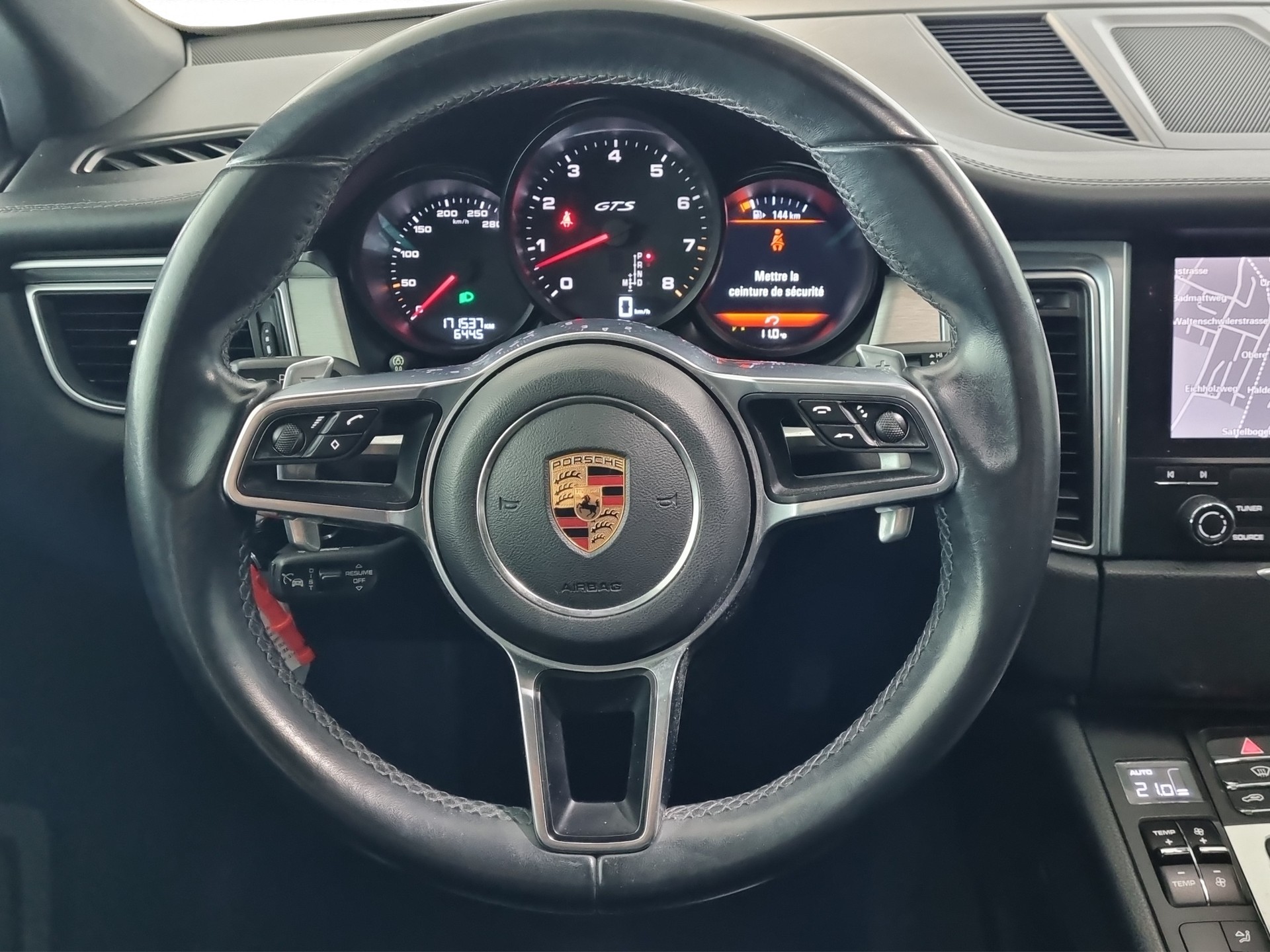 PORSCHE Macan 3.0 V6 GTS-image-7